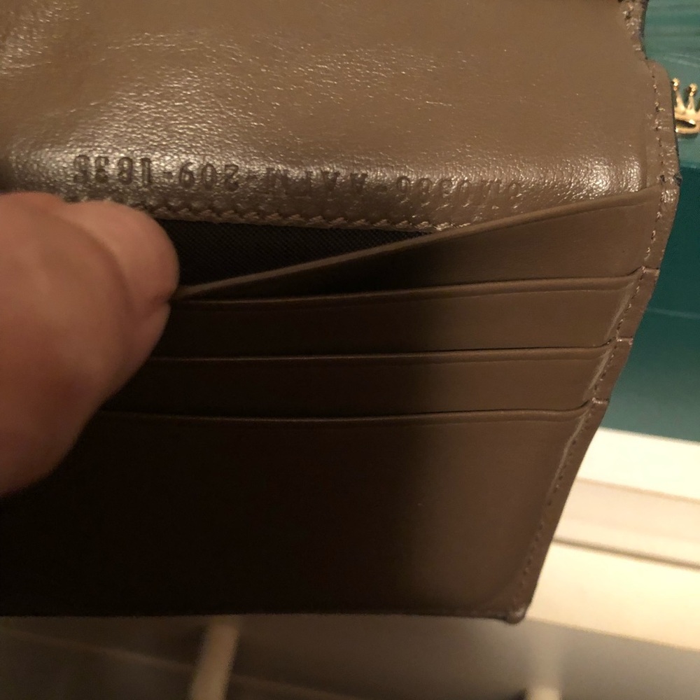 Authentic Fendi F mini wallet - Picture 6 of 7